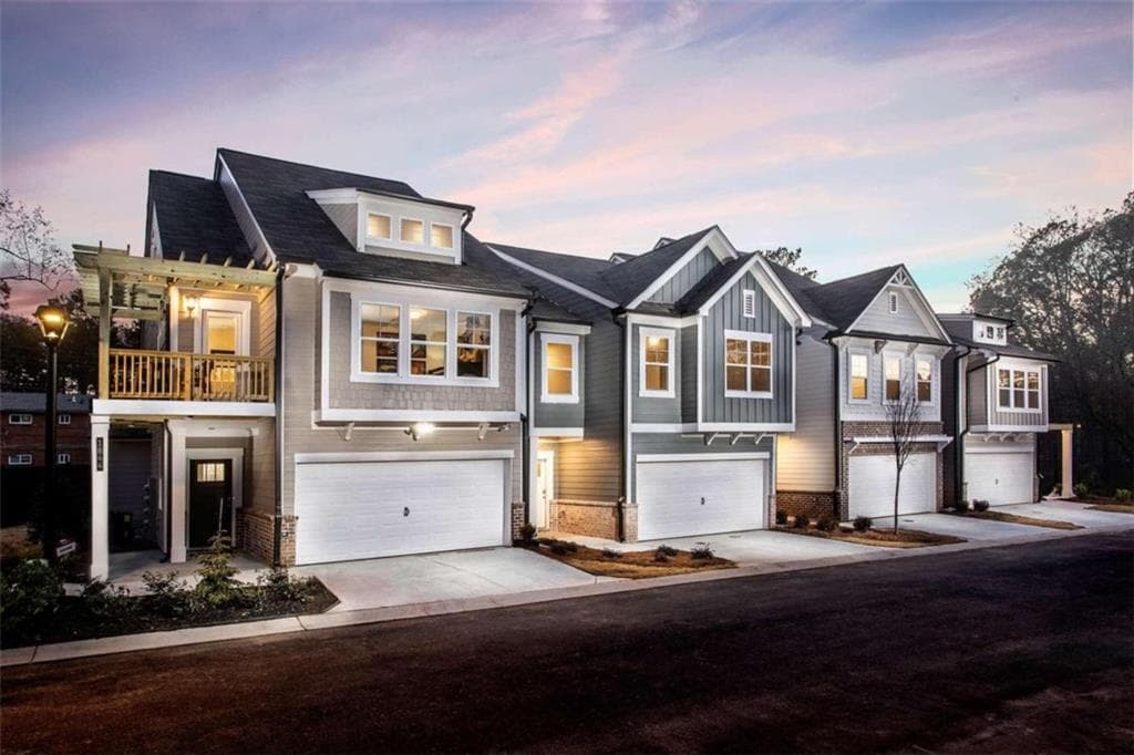 3 bedroom, 4 bathroom, 2,433 sq ft townhouse sold at 1817 Belmore Street 20, Smyrna, GA 30080