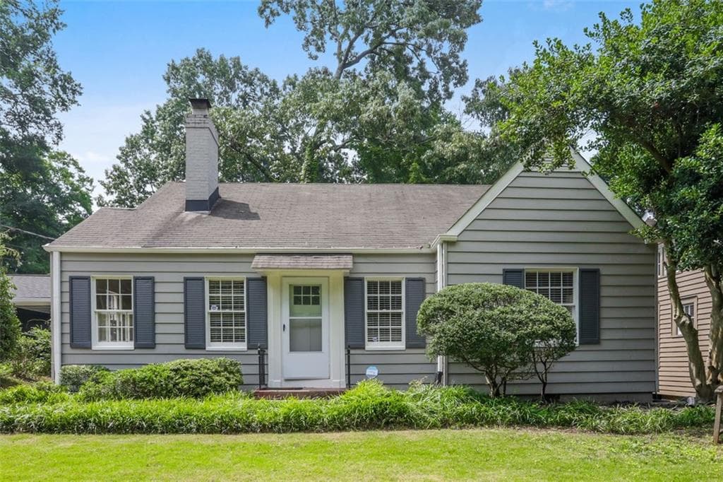 4 bedroom, 2 bathroom, 1,927 sq ft single family residence sold at 205 Lindbergh Drive, Atlanta, GA 30305