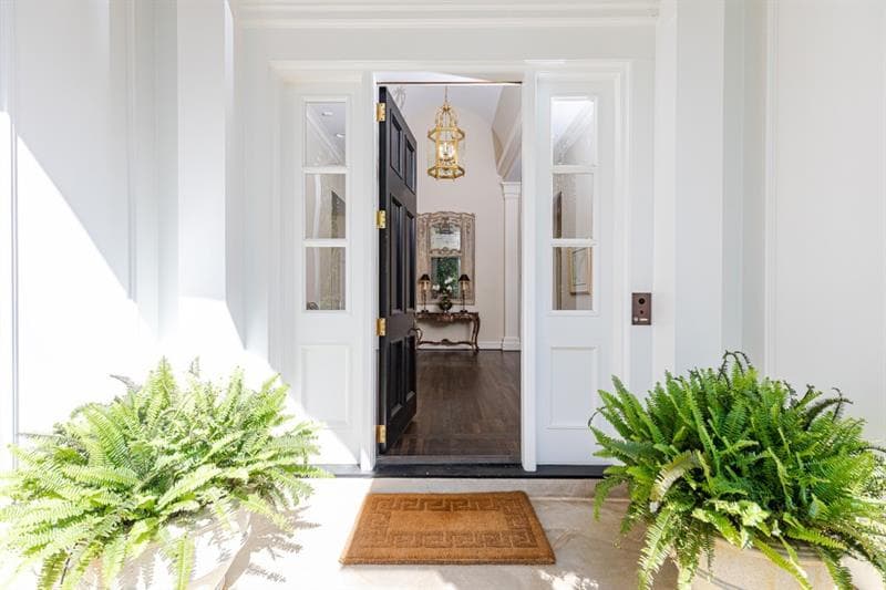 5 bedroom, 8 bathroom single family residence sold at 3628 Tuxedo Road, Atlanta, GA 30305