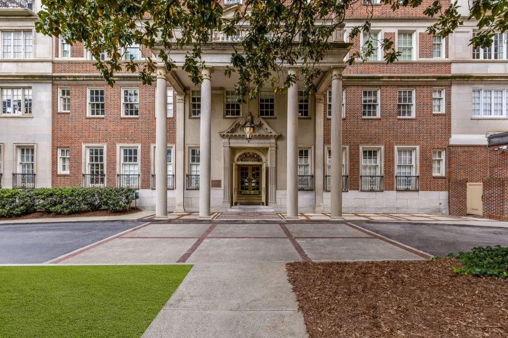 30 5th Street 102, Atlanta, GA 30308 — most recent listing photo