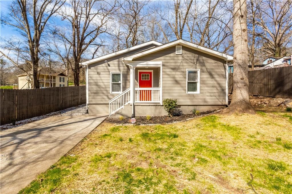 3 bedroom, 2 bathroom, 1,189 sq ft single family residence sold at 1112 Lookout Avenue, Atlanta, GA 30318