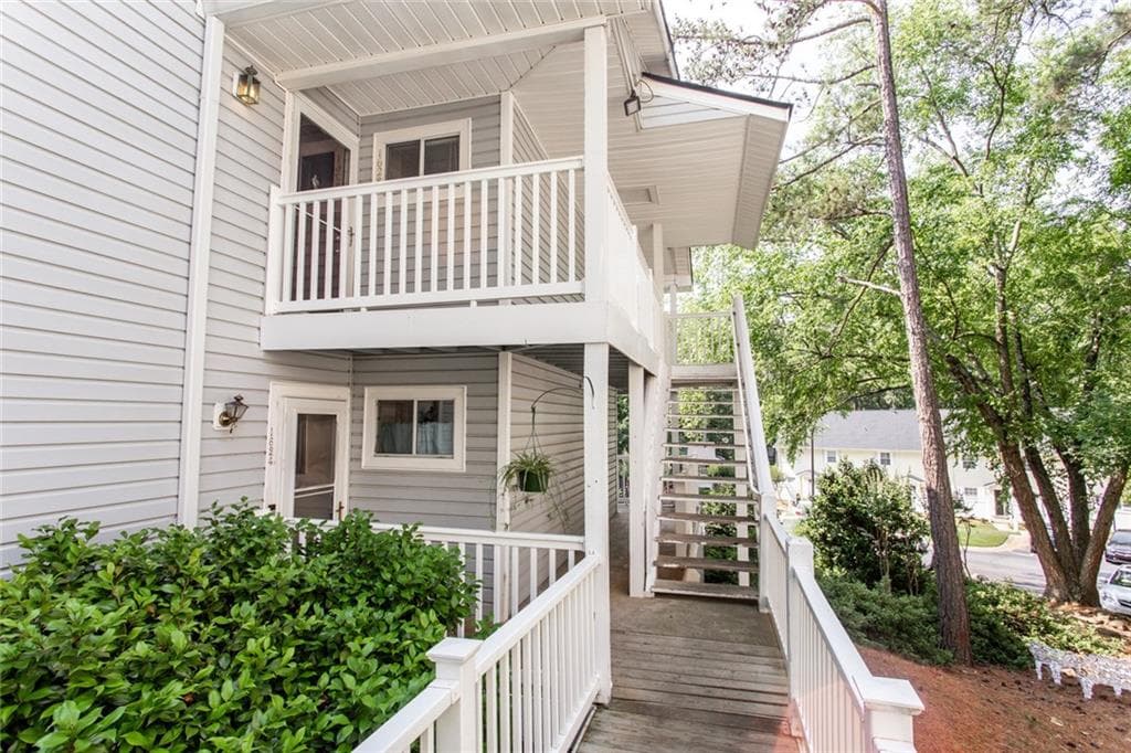 1628 Raleigh Circle, Marietta, GA 30067 — most recent listing photo