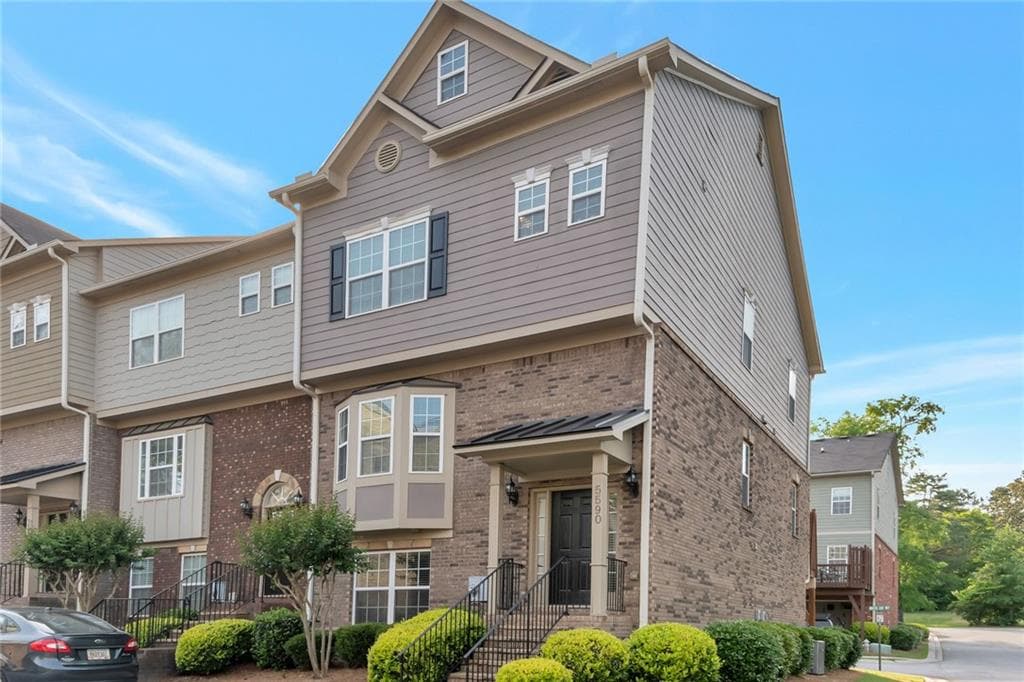 5590 Winter Oak Way, Norcross, GA 30071 — most recent listing photo