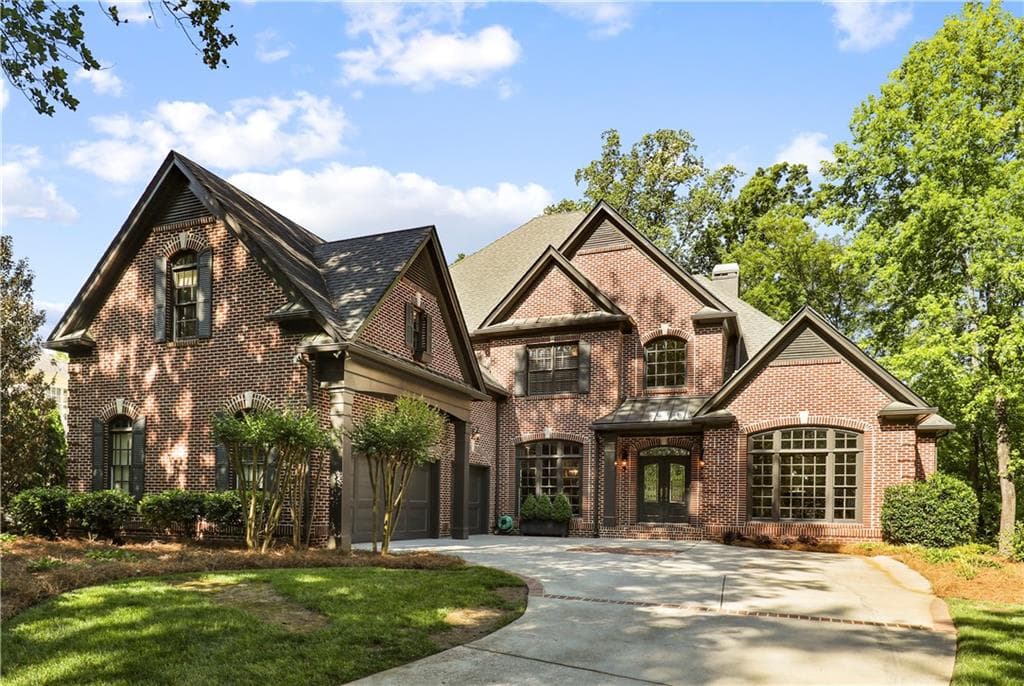 6 bedroom, 7 bathroom, 7,500 sq ft single family residence sold at 3100 LANIER Drive, Brookhaven, GA 30319
