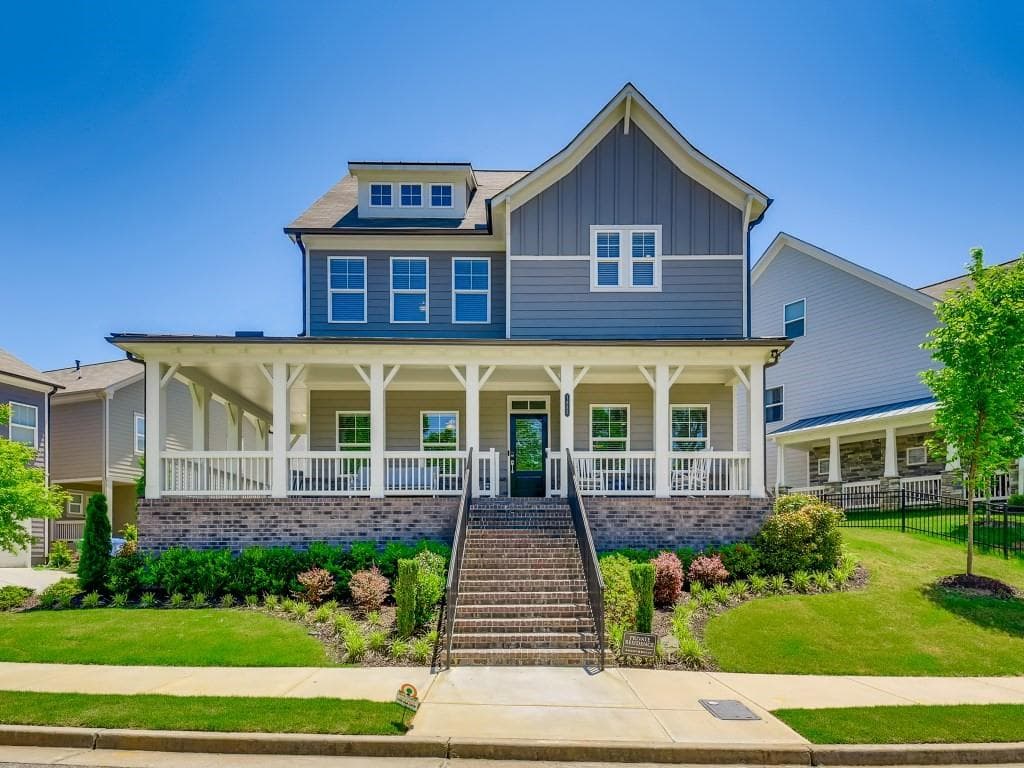 5 bedroom, 4 bathroom, 2,479 sq ft single family residence sold at 1833 Sanford Drive, Atlanta, GA 30318