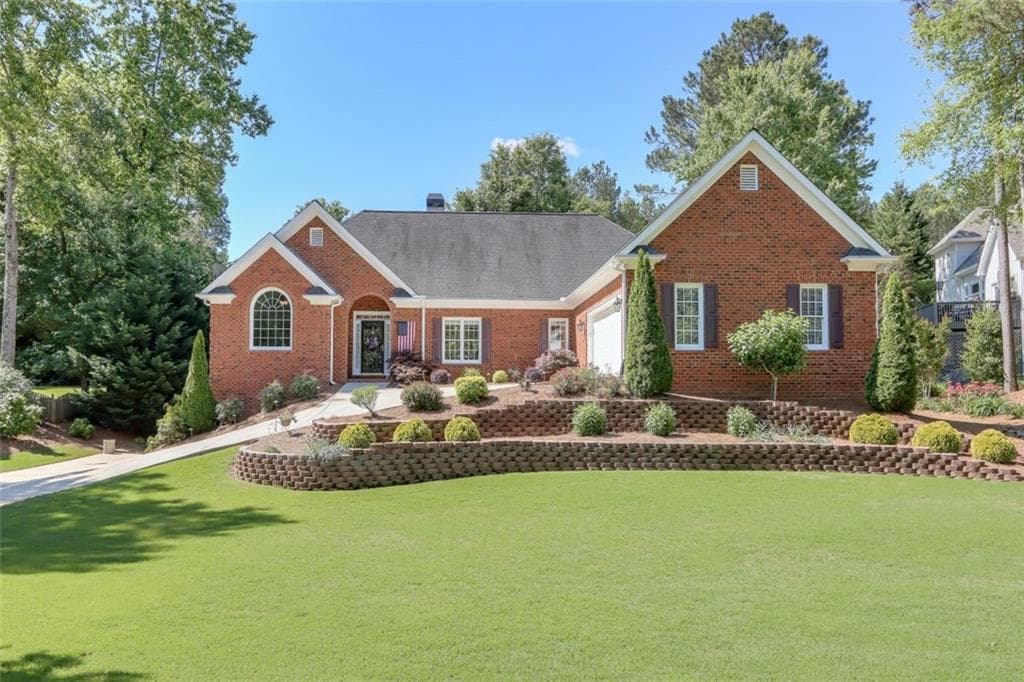 4710 Hamptons Drive, Alpharetta, GA 30004 — most recent listing photo