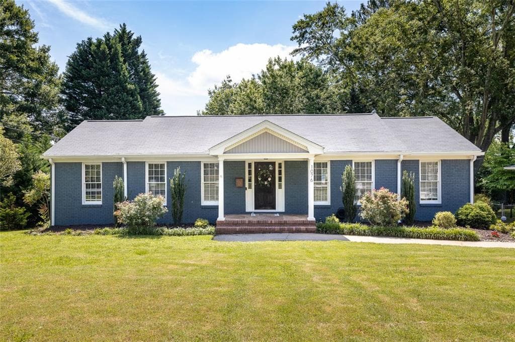 1076 Clarendon Avenue, Avondale Estates, GA 30002 — most recent listing photo