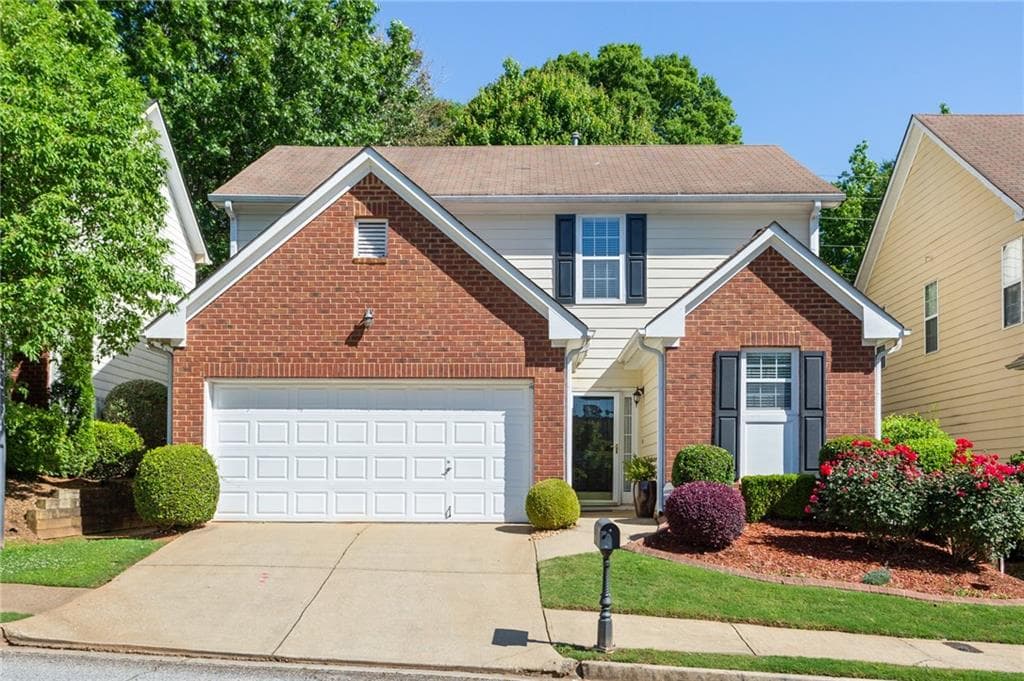 3 bedroom, 3 bathroom, 1,698 sq ft single family residence sold at 3418 Kensington Parc Circle, Avondale Estates, GA 30002