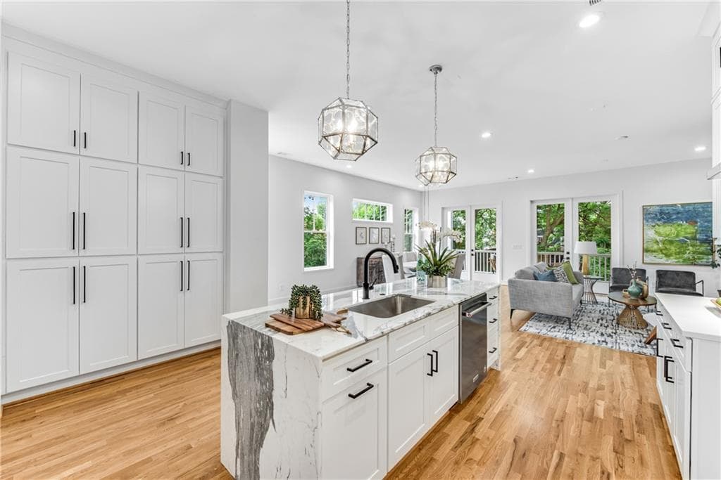 4 bedroom, 4 bathroom, 2,408 sq ft townhouse sold at 515 Boulevard Place Place B, Atlanta, GA 30308