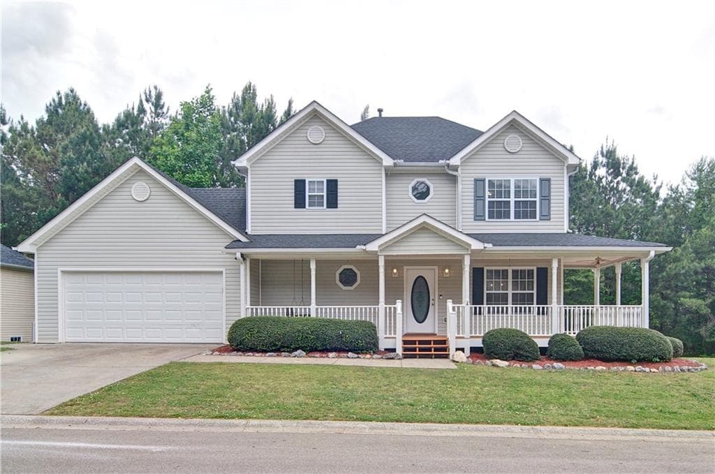 4 bedroom, 4 bathroom, 1,560 sq ft single family residence sold at 1071 Whispering Woods Drive, Canton, GA 30114