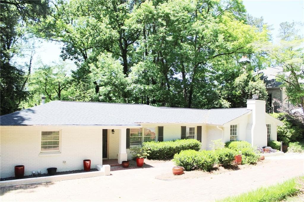 5 bedroom, 4 bathroom, 3,085 sq ft single family residence sold at 4142 Haverhill Drive, Atlanta, GA 30342