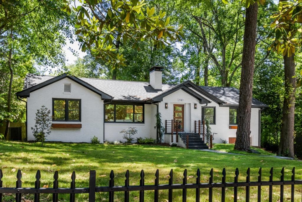 5 bedroom, 5 bathroom, 4,903 sq ft single family residence sold at 2181 Howell Mill Road, Atlanta, GA 30318