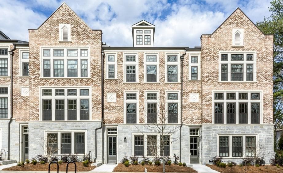 271 Devin 20, Atlanta, GA 30305 — most recent listing photo