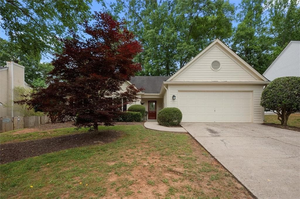 2515 Traywick Chase, Alpharetta, GA 30004 — most recent listing photo