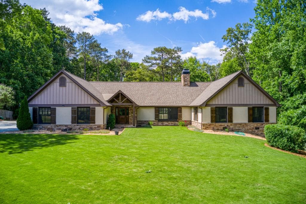 740 River Gate Drive, Atlanta, GA 30350 — most recent listing photo