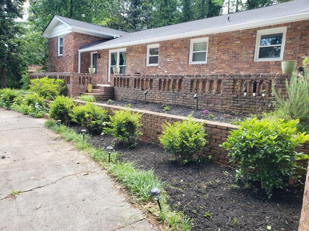 222 Skyland Drive, Roswell, GA 30075 — most recent listing photo