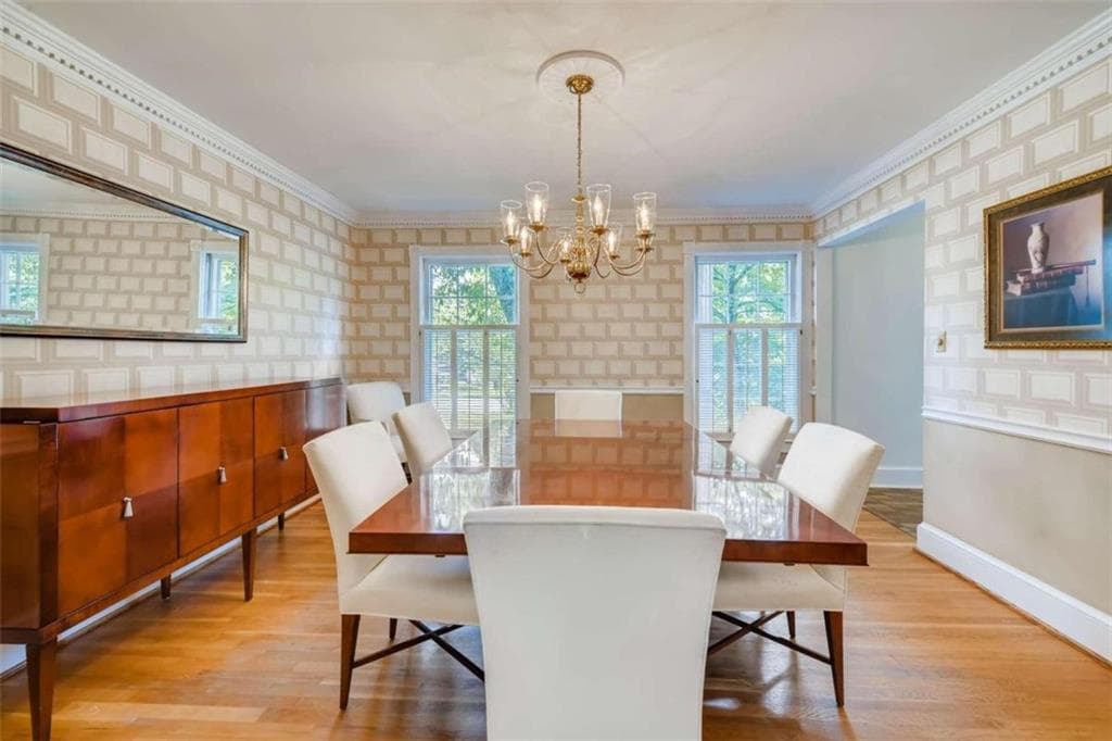 5047 Vernon Oaks Drive, Dunwoody, GA 30338 — most recent listing photo