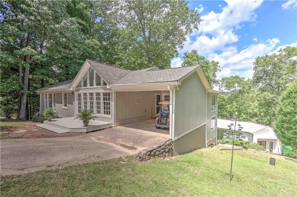 6484 Ford Road, Flowery Branch, GA 30542 — most recent listing photo