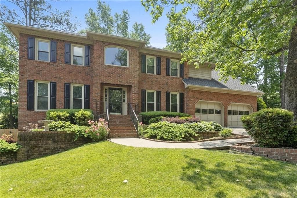 5 bedroom, 4 bathroom, 3,079 sq ft single family residence sold at 1541 Tennessee Walker Drive, Roswell, GA 30075