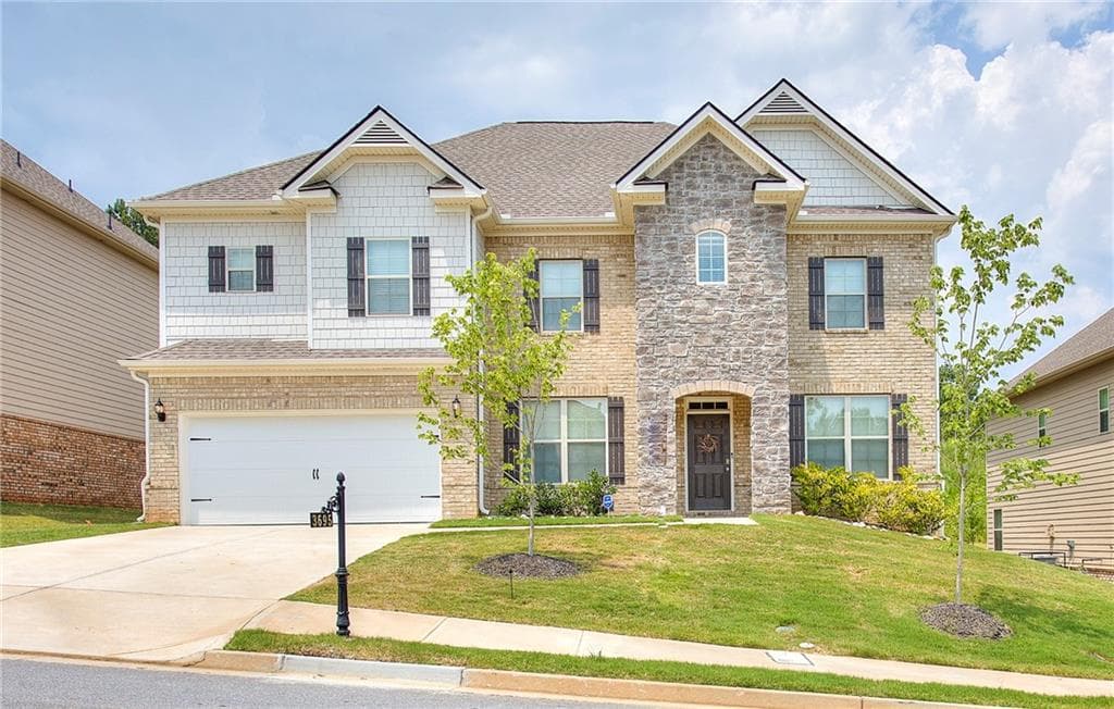 3695 Wartrace Drive, Atlanta, GA 30331 — most recent listing photo