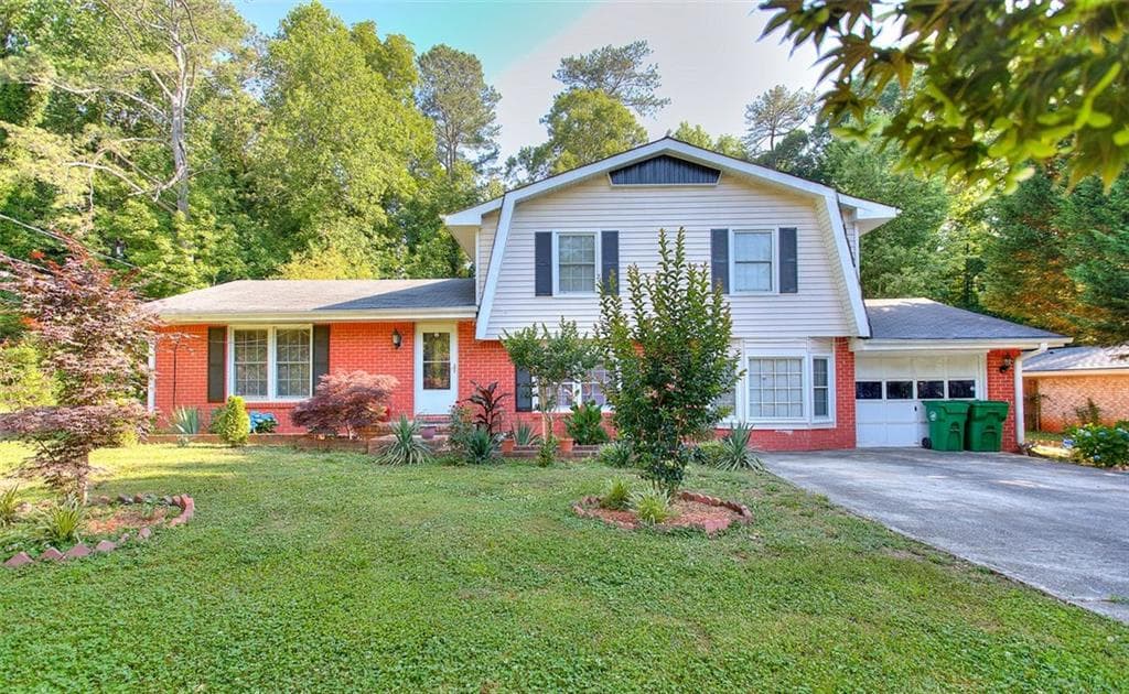 1381 CEDAR HEIGHTS Drive, Stone Mountain, GA 30083 — most recent listing photo