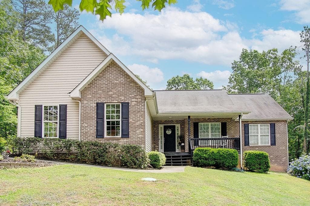 366 Lake Drive, Calhoun, GA 30701 — most recent listing photo