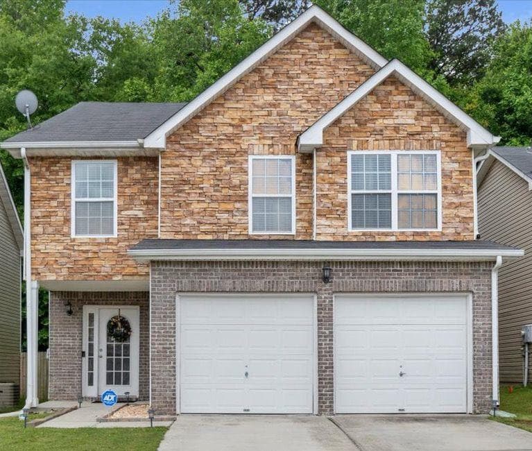 6743 JULES Trace, Palmetto, GA 30268 — most recent listing photo