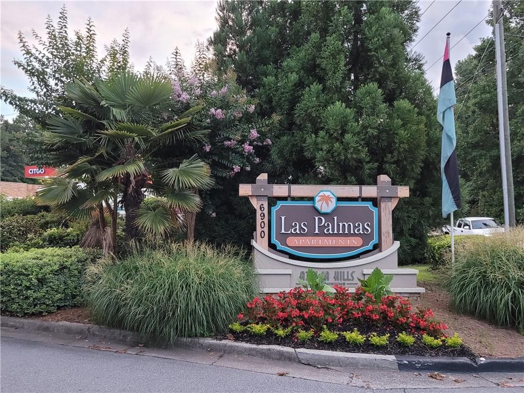 814 Seasons Parkway 814, Norcross, GA 30093 — most recent listing photo
