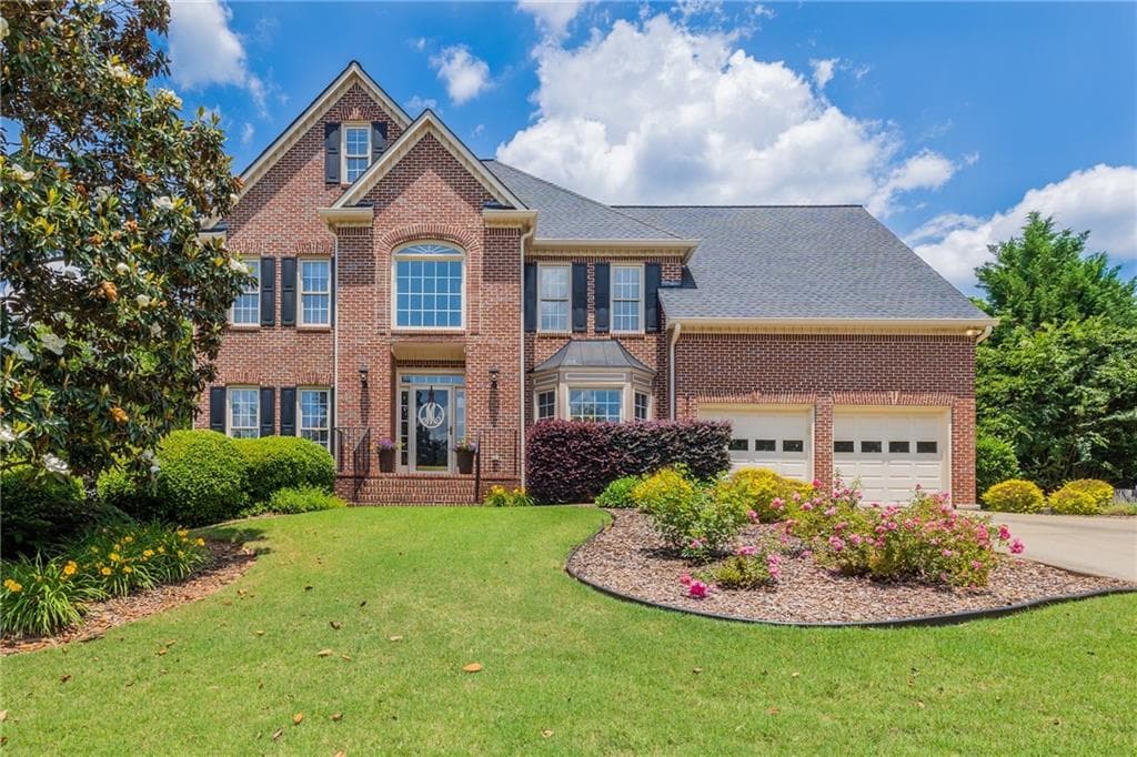 141 Brook Lane, Roswell, GA 30075 — most recent listing photo