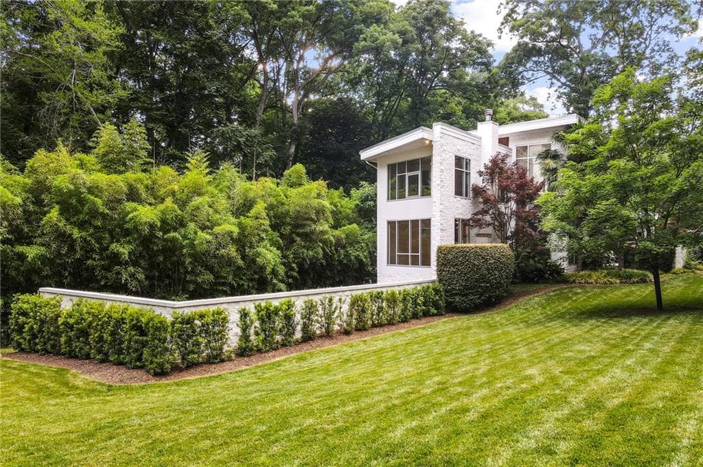 1960 Tall Tree Drive, Brookhaven, GA 30324 — most recent listing photo