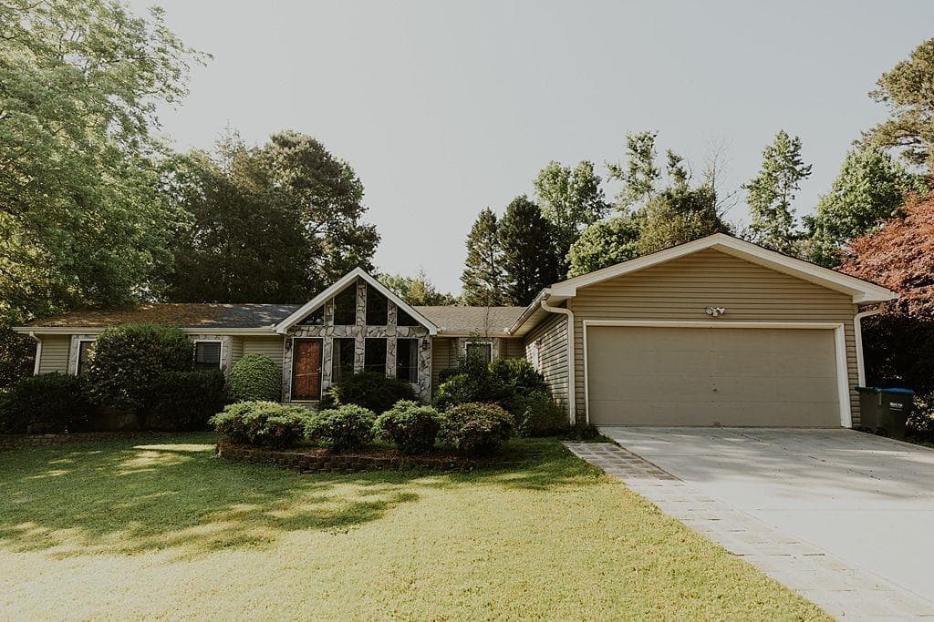 4812 ARROWHEAD TRAIL WEST, Lilburn, GA 30047 — most recent listing photo