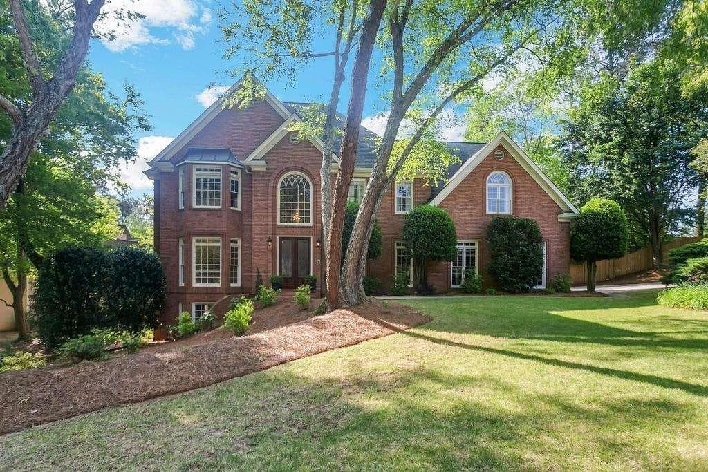 5 bedroom, 5 bathroom, 6,104 sq ft single family residence sold at 3190 Powers Ford, Marietta, GA 30067