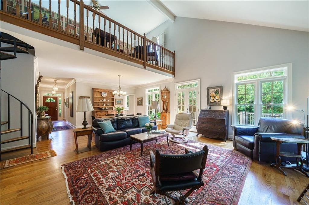 3 bedroom, 3 bathroom, 3,300 sq ft single family residence sold at 29 Saratoga Place, Atlanta, GA 30324