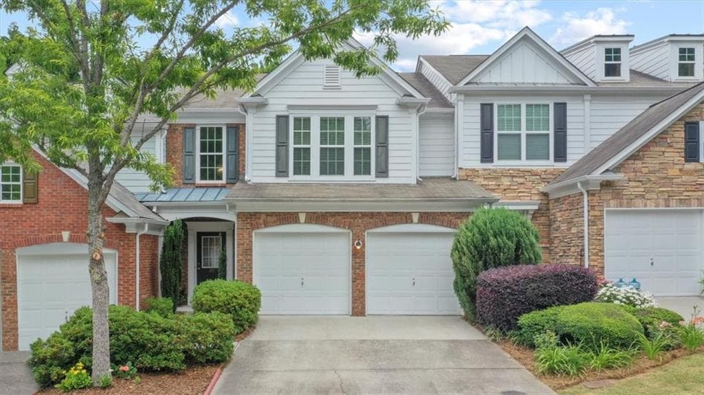 3 bedroom, 3 bathroom, 1,746 sq ft townhouse sold at 1491 Bellsmith Drive, Roswell, GA 30076