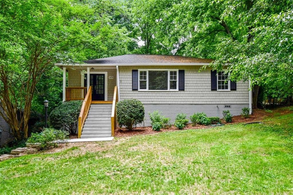 3 bedroom, 2 bathroom, 1,350 sq ft single family residence sold at 1678 BRIDGEPORT Drive, Atlanta, GA 30329