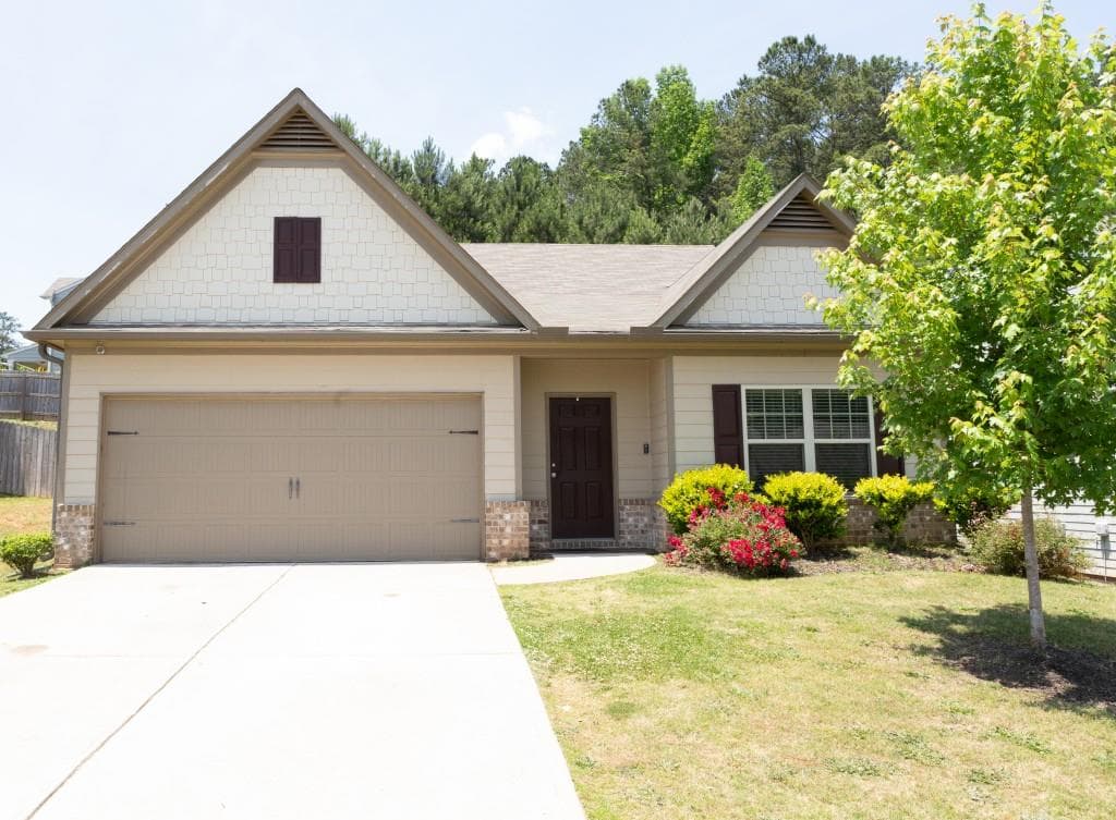 6595 St Mark Way, Fairburn, GA 30213 — most recent listing photo
