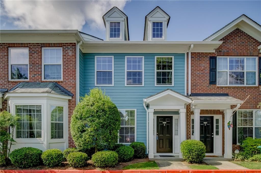 369 PINE HILL Place, Norcross, GA 30093 — most recent listing photo