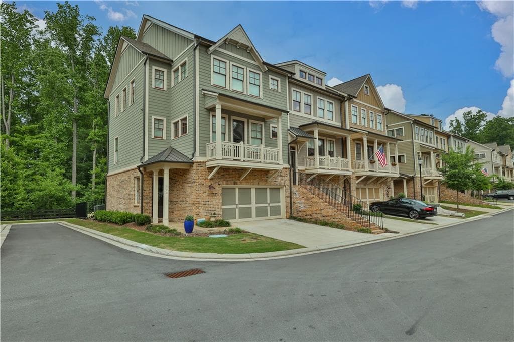 4 bedroom, 4 bathroom, 3,410 sq ft townhouse sold at 117 Quinn Way, Milton, GA 30004
