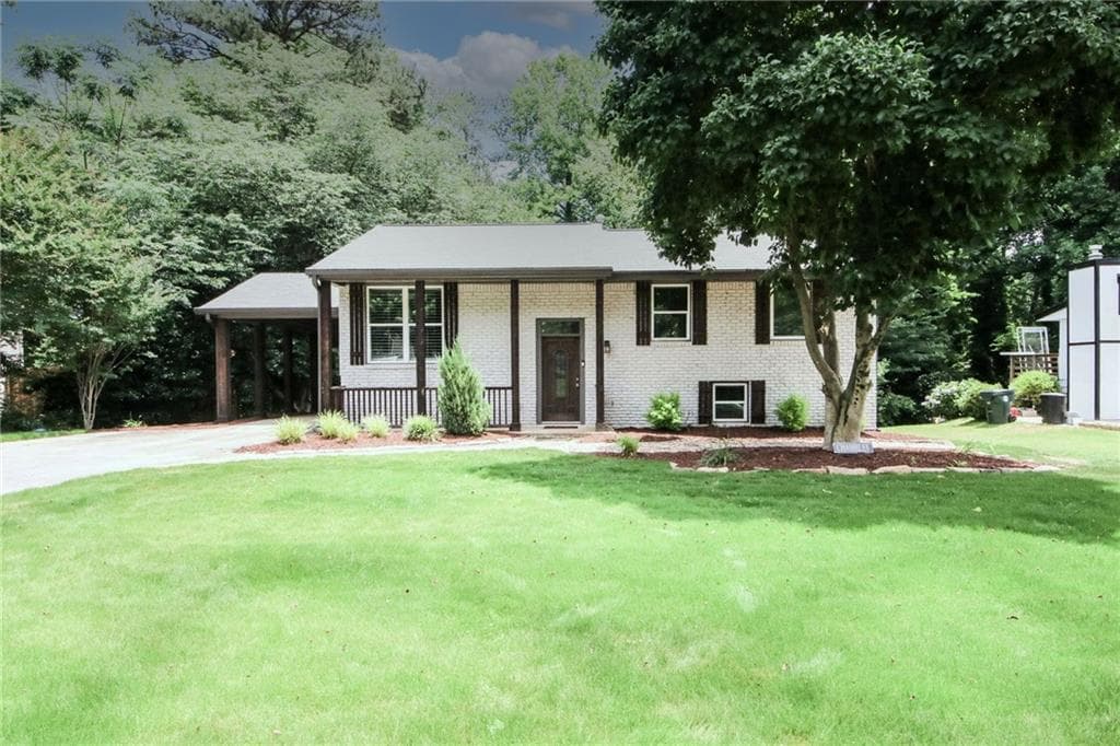 3 bedroom, 3 bathroom, 2,173 sq ft single family residence sold at 3801 Admiral Drive, Atlanta, GA 30341