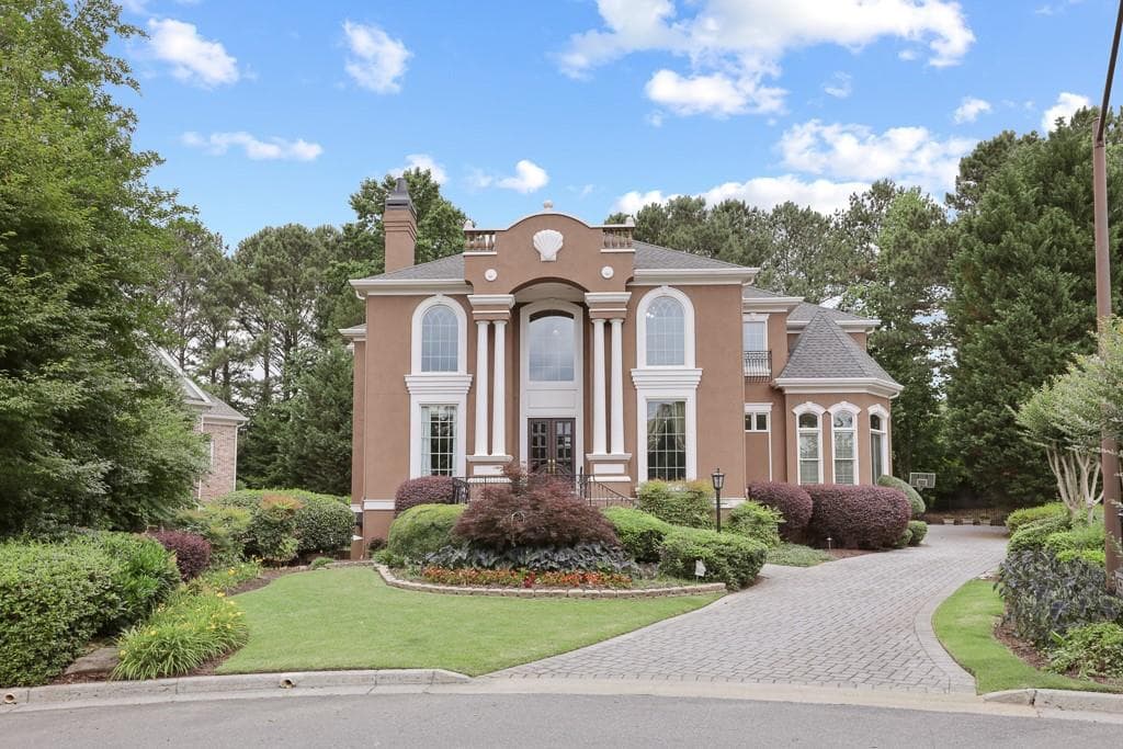 904 Saint Lyonn Courts, Marietta, GA 30068 — most recent listing photo