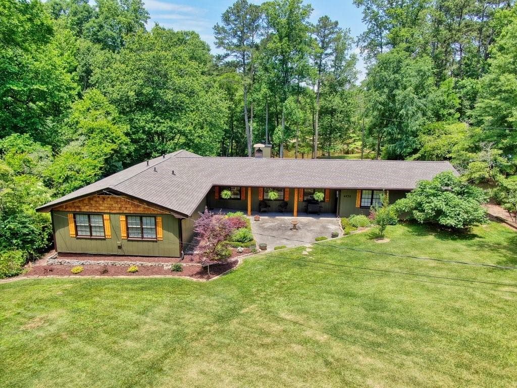 3 bedroom, 2 bathroom, 2,097 sq ft single family residence sold at 4032 Boyd Road, Douglasville, GA 30134