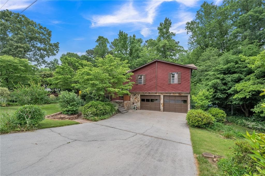 2483 Seneca Trail, Duluth, GA 30096 — most recent listing photo