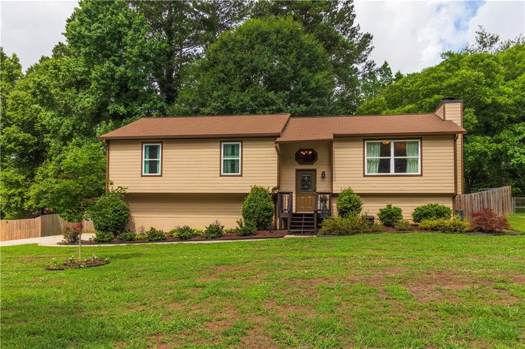 3 bedroom, 2 bathroom, 2,145 sq ft single family residence sold at 4192 Alaina Circle, Austell, GA 30106