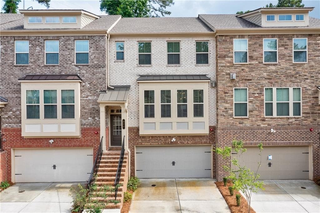 377 Provenance Drive, Sandy Springs, GA 30328 — most recent listing photo