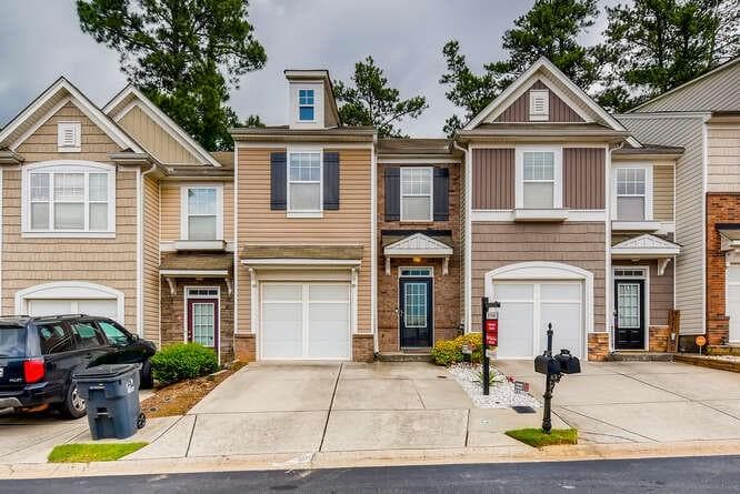 2 bedroom, 3 bathroom, 1,696 sq ft townhouse sold at 2130 EXECUTIVE Drive, Duluth, GA 30096