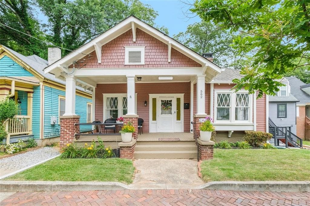 3 bedroom, 1 bathroom, 1,519 sq ft single family residence sold at 562 LAWTON Street, Atlanta, GA 30310
