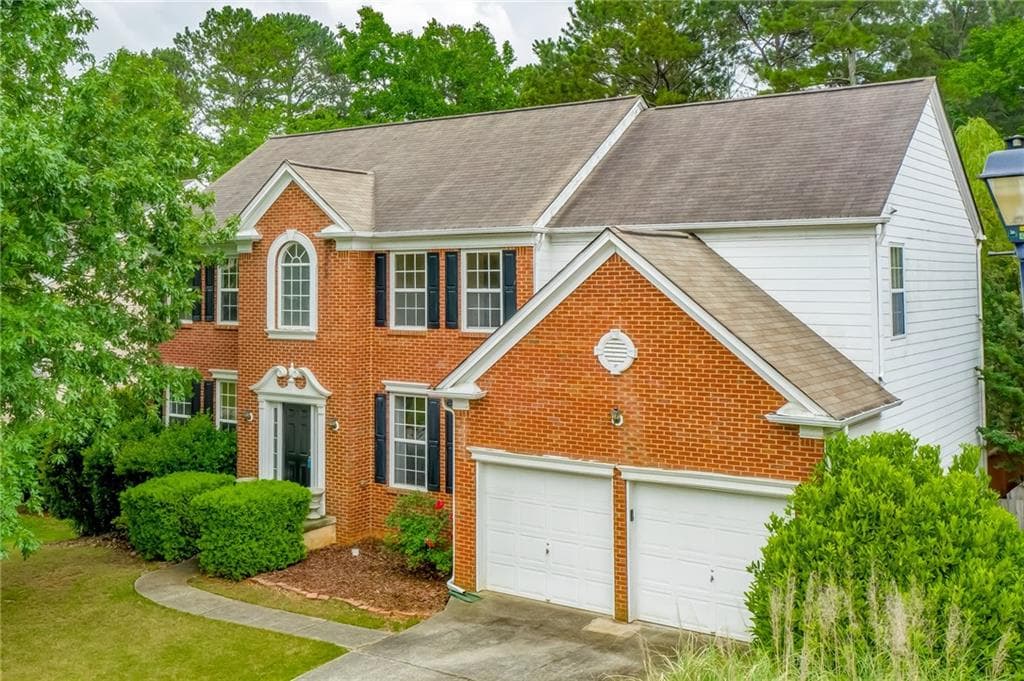 4 bedroom, 3 bathroom, 2,792 sq ft single family residence sold at 533 Ashland Parkway, Woodstock, GA 30189