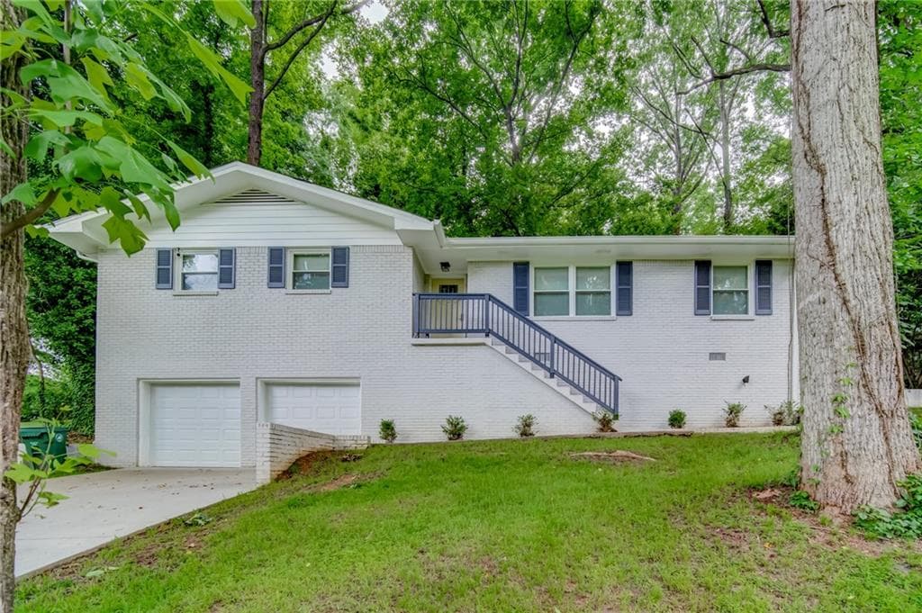 3 bedroom, 2 bathroom, 1,666 sq ft single family residence sold at 2123 Canaan Court, Atlanta, GA 30316