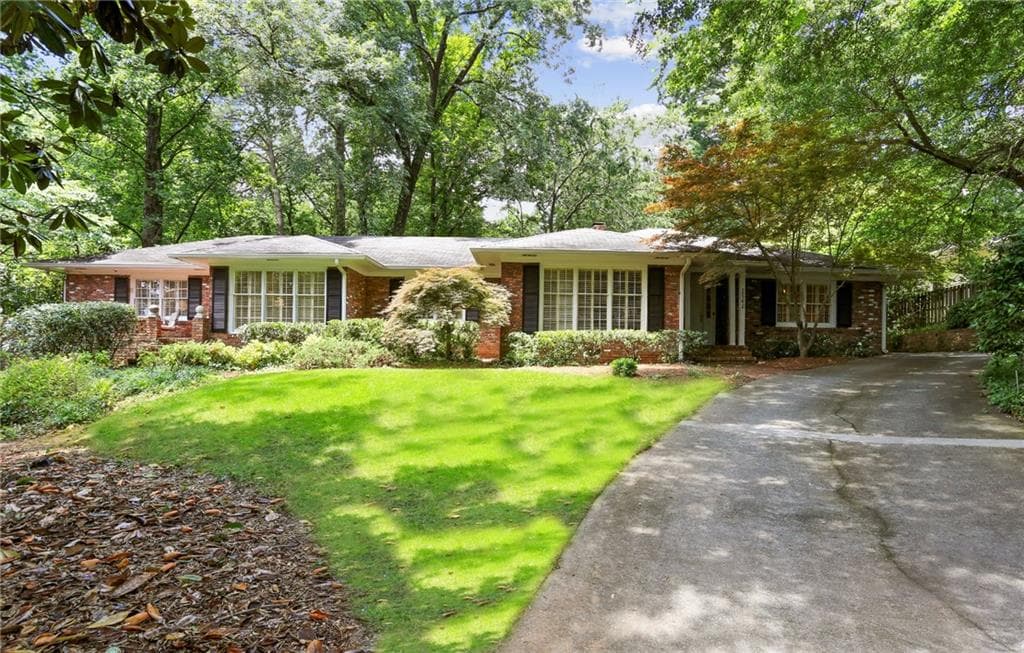 4 bedroom, 6 bathroom, 2,967 sq ft single family residence sold at 2562 Birchwood Drive, Atlanta, GA 30305