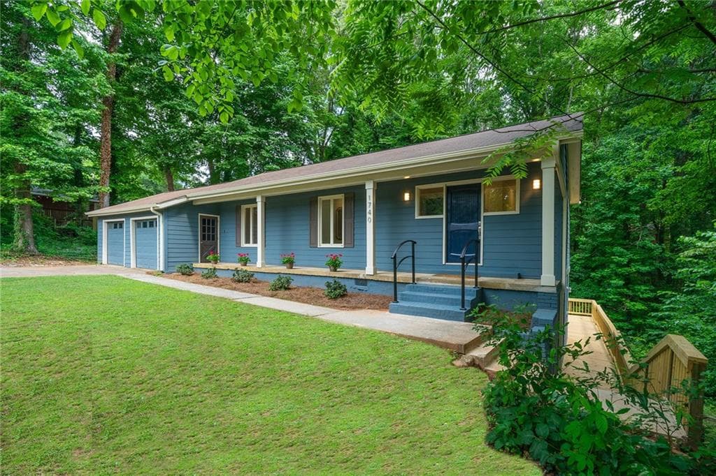 1740 Seneca Court, Smyrna, GA 30080 — most recent listing photo
